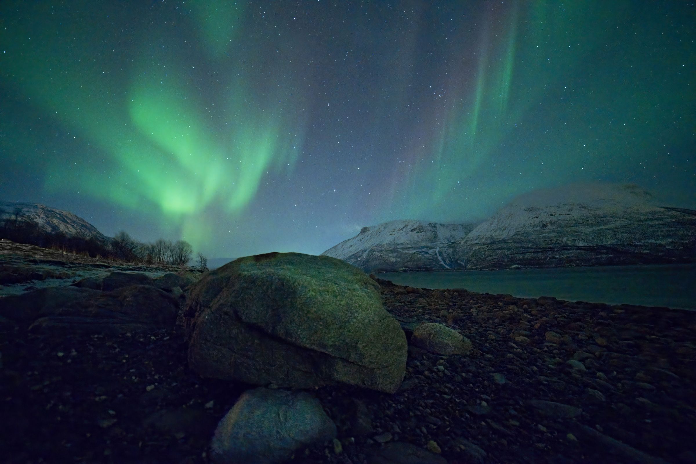 Polarlichter am Strand